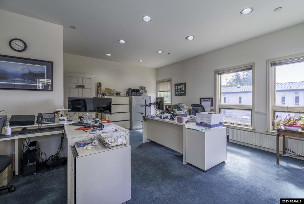 426 Main Street, Ketchikan, Alaska 99901-9999, ,Office/warehouse,Commercial/industrial,Main Street,23313
