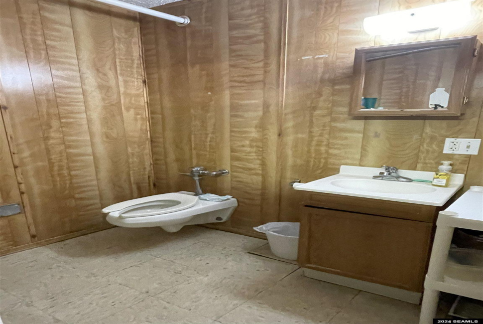 2428 Tongass Avenue, Ketchikan, Alaska 99901, 0 , 0 ,0,Office,Commercial/industrial,Tongass Avenue,0,24392