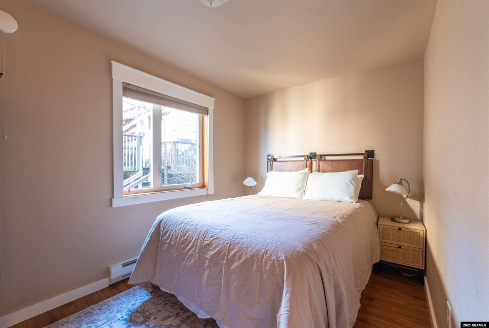 1254-1256 Water Street, Ketchikan, 99901, 5 Bedrooms Bedrooms, ,6 BathroomsBathrooms,Townhome,Residential,Water Street,25103