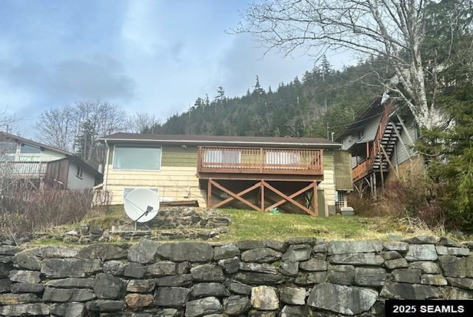 2336 Fourth Avenue, Ketchikan, 99901, 3 Bedrooms Bedrooms, 0 ,2 BathroomsBathrooms,Townhome,Residential,Fourth Avenue,0,25261