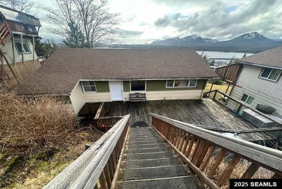 2336 Fourth Avenue, Ketchikan, 99901, 3 Bedrooms Bedrooms, 0 ,2 BathroomsBathrooms,Townhome,Residential,Fourth Avenue,0,25261