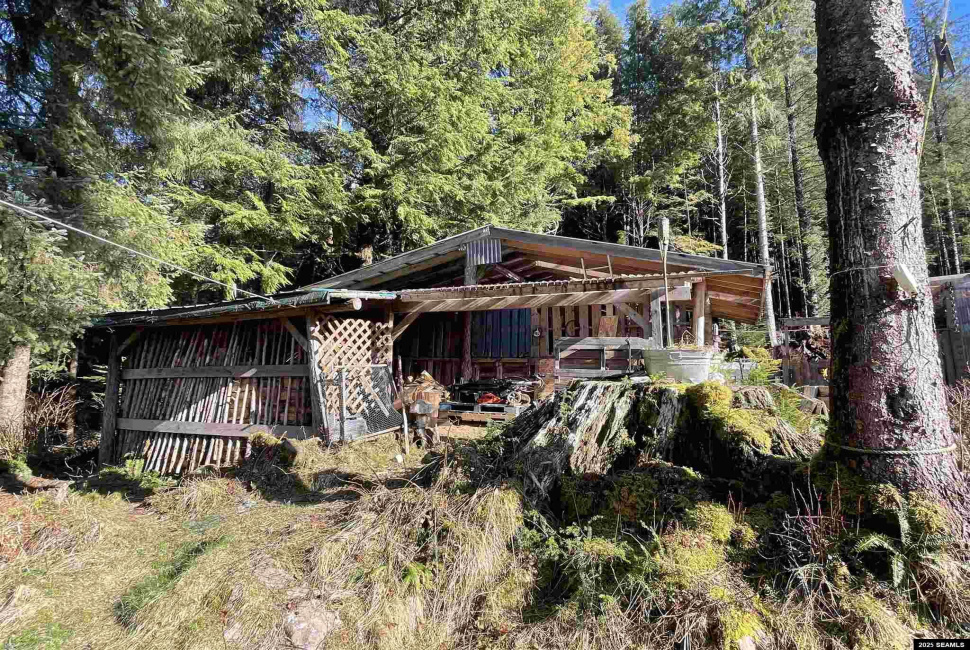 L1B9 Huckleberry Circle, Naukati Bay, 99950, 5 Bedrooms Bedrooms, ,2 BathroomsBathrooms,Single Family,Residential,Huckleberry Circle,25265