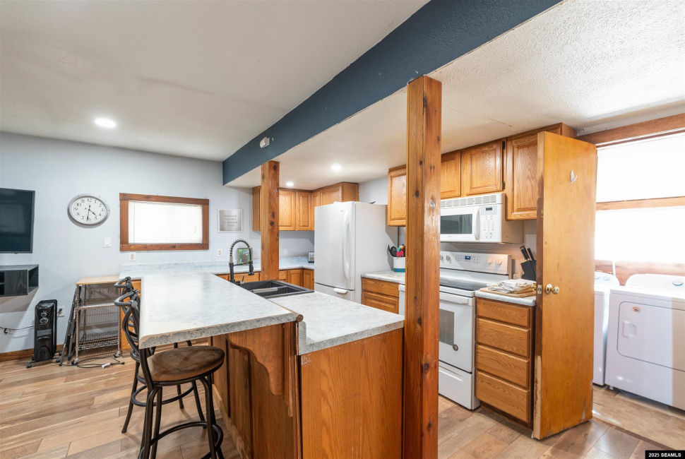 930-936 Freeman Street, Ketchikan, Alaska 99901, 0 , 0 ,0,Triplex,Multifamily,Freeman Street,0,25325