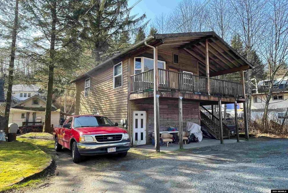 930-936 Freeman Street, Ketchikan, Alaska 99901, 0 , 0 ,0,Triplex,Multifamily,Freeman Street,0,25325
