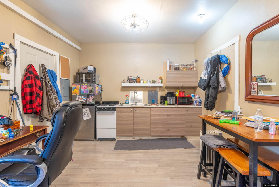 930-936 Freeman Street, Ketchikan, Alaska 99901, 0 , 0 ,0,Triplex,Multifamily,Freeman Street,0,25325