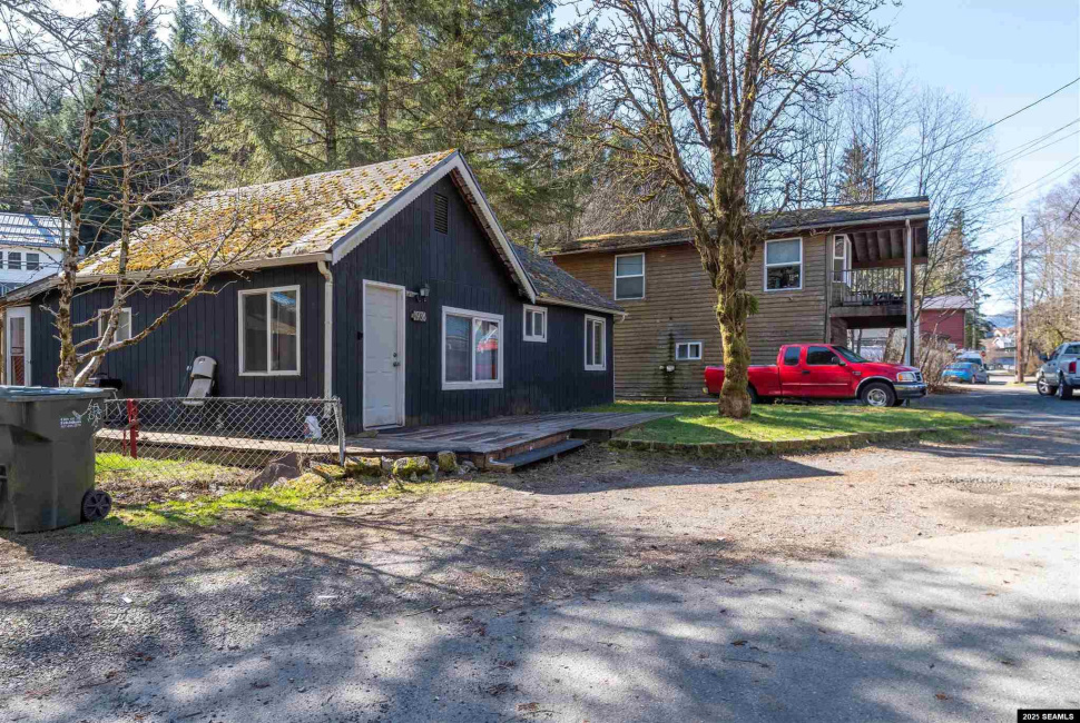 930-936 Freeman Street, Ketchikan, Alaska 99901, 0 , 0 ,0,Triplex,Multifamily,Freeman Street,0,25325