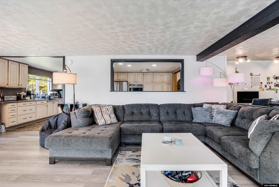 5526 Tongass Hwy., Ketchikan, 99901, 4 Bedrooms Bedrooms, 0 ,2 BathroomsBathrooms,Single Family,Residential,Tongass Hwy.,0,25365