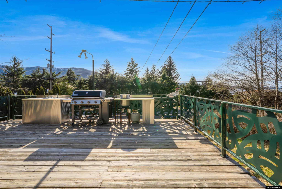 5526 Tongass Hwy., Ketchikan, 99901, 4 Bedrooms Bedrooms, 0 ,2 BathroomsBathrooms,Single Family,Residential,Tongass Hwy.,0,25365