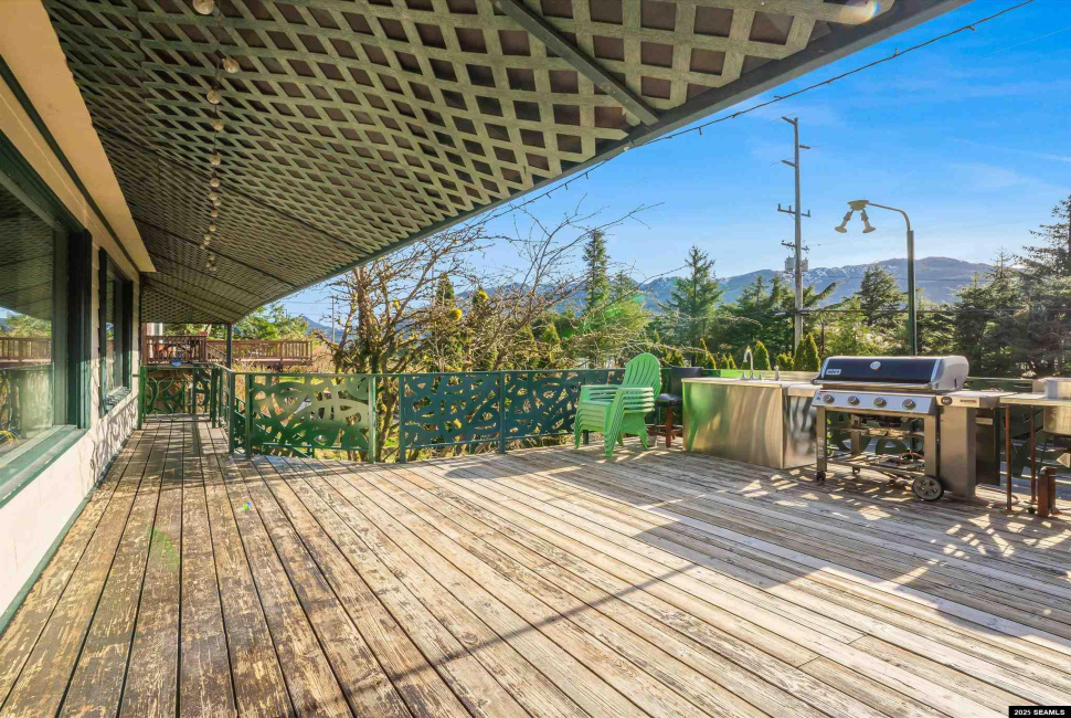 5526 Tongass Hwy., Ketchikan, 99901, 4 Bedrooms Bedrooms, 0 ,2 BathroomsBathrooms,Single Family,Residential,Tongass Hwy.,0,25365