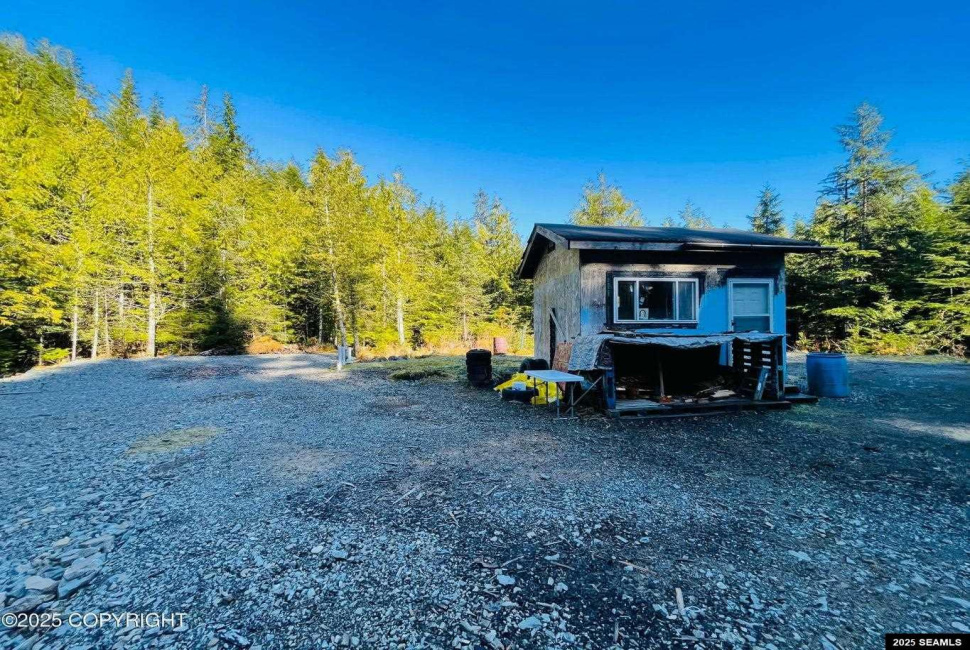 L5B Setter Lake Road, Thorne Bay, 99919-1111, 1 Bedroom Bedrooms, ,1 BathroomBathrooms,Single Family,Residential,Setter Lake Road,25373