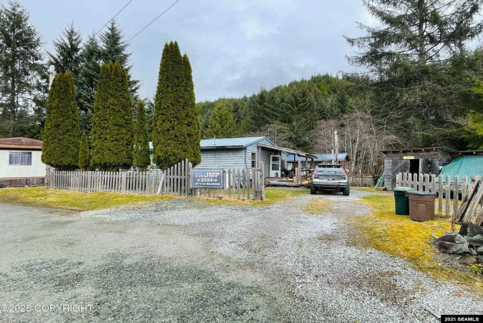709 Finney Drive, Thorne Bay, 99919, 3 Bedrooms Bedrooms, 0 ,1 BathroomBathrooms,Single Family,Residential,Finney Drive,0,25376