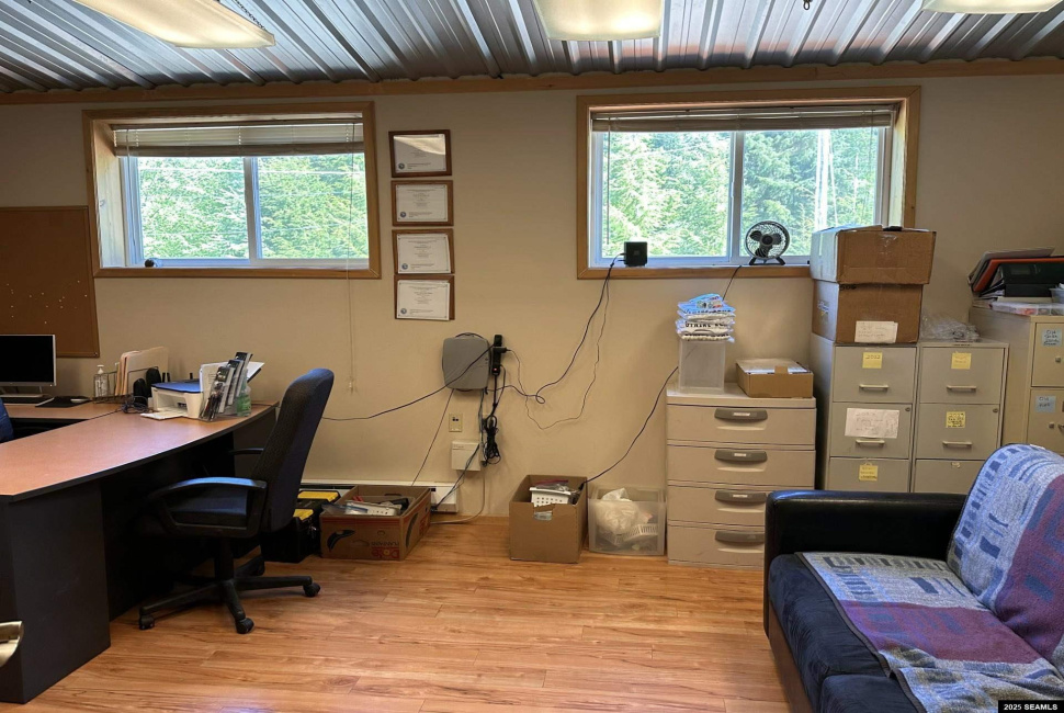UNIT 106, TOTEM Mud Bay Road, Ketchikan, Alaska 99901, ,Office/warehouse,Commercial/industrial,Mud Bay Road,25443