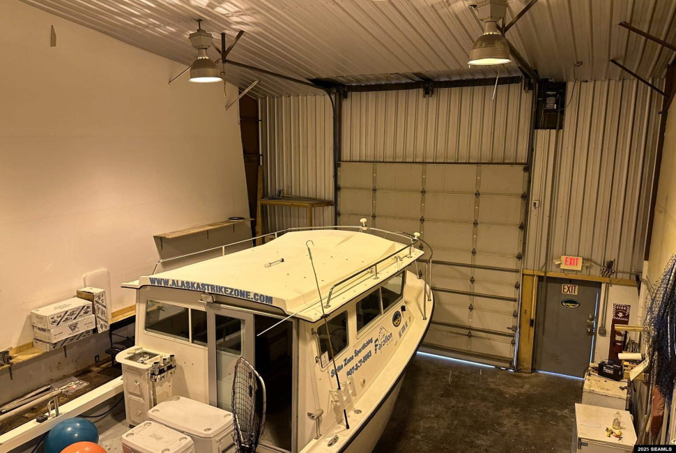 UNIT 106, TOTEM Mud Bay Road, Ketchikan, Alaska 99901, ,Office/warehouse,Commercial/industrial,Mud Bay Road,25443