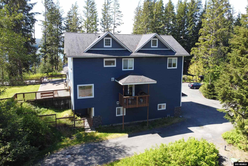 1402 Pond Reef Road, Ketchikan, 99901, 7 Bedrooms Bedrooms, ,5 BathroomsBathrooms,Single Family,Residential,Pond Reef Road,25493