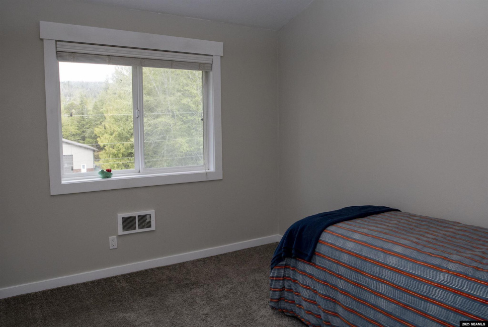 1402 Pond Reef Road, Ketchikan, 99901, 7 Bedrooms Bedrooms, ,5 BathroomsBathrooms,Single Family,Residential,Pond Reef Road,25493