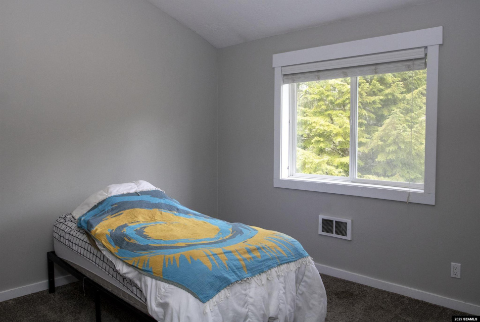 1402 Pond Reef Road, Ketchikan, 99901, 7 Bedrooms Bedrooms, ,5 BathroomsBathrooms,Single Family,Residential,Pond Reef Road,25493