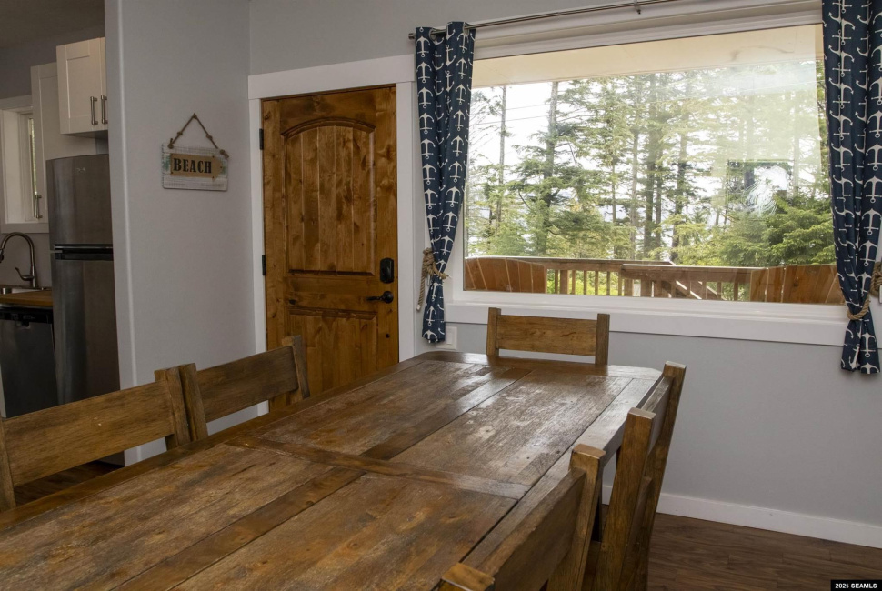 1402 Pond Reef Road, Ketchikan, 99901, 7 Bedrooms Bedrooms, ,5 BathroomsBathrooms,Single Family,Residential,Pond Reef Road,25493