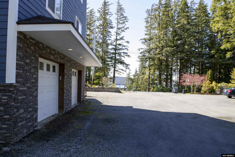 1402 Pond Reef Road, Ketchikan, 99901, 7 Bedrooms Bedrooms, ,5 BathroomsBathrooms,Single Family,Residential,Pond Reef Road,25493