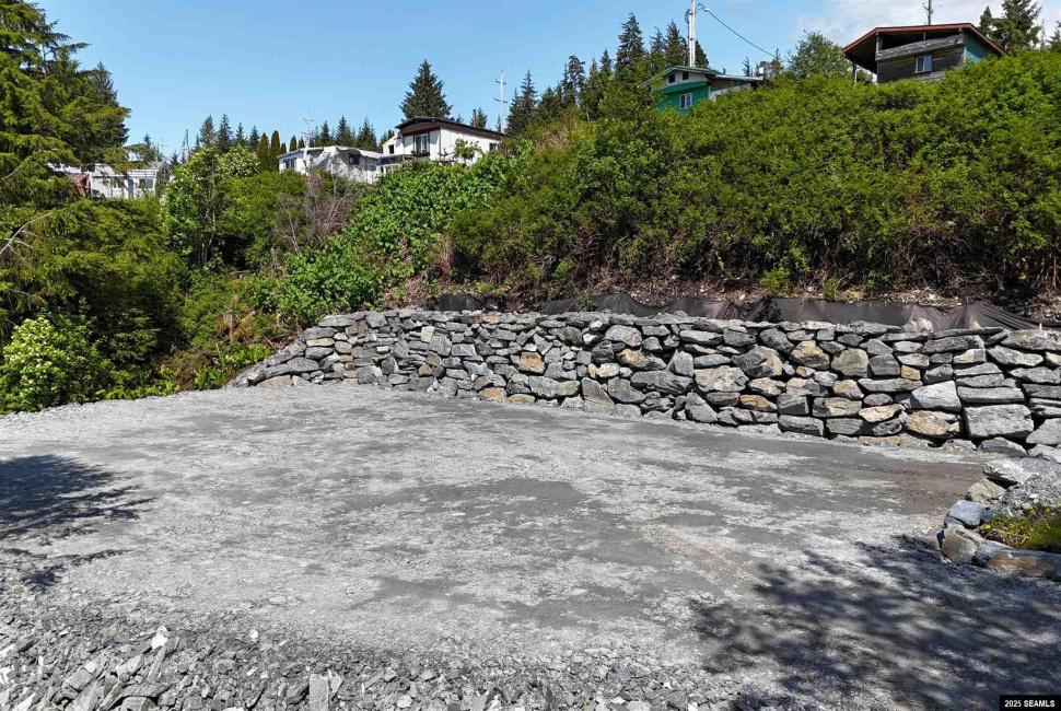 11245 Shull Road, Ketchikan, Alaska 99901, 0 , 0 ,0,Single Family/duplex,Land,Shull Road,0,25555