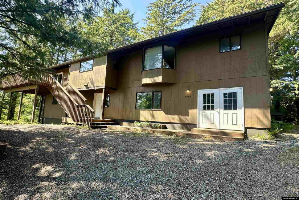 4943 Tongass Hwy., Ketchikan, 99901, 3 Bedrooms Bedrooms, 0 ,2 BathroomsBathrooms,Single Family,Residential,Tongass Hwy.,0,25581
