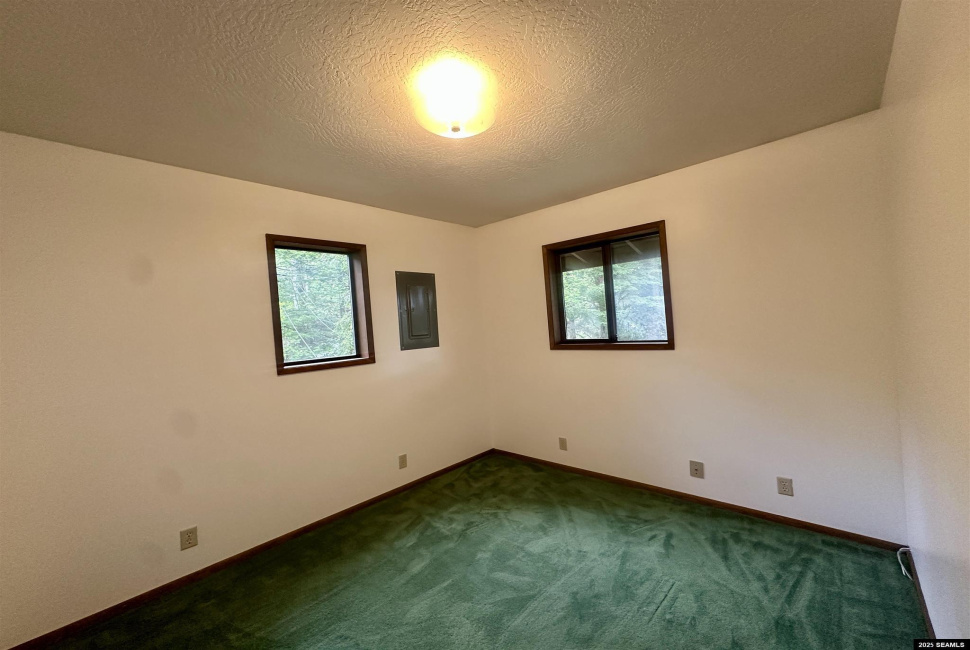 4943 Tongass Hwy., Ketchikan, 99901, 3 Bedrooms Bedrooms, 0 ,2 BathroomsBathrooms,Single Family,Residential,Tongass Hwy.,0,25581