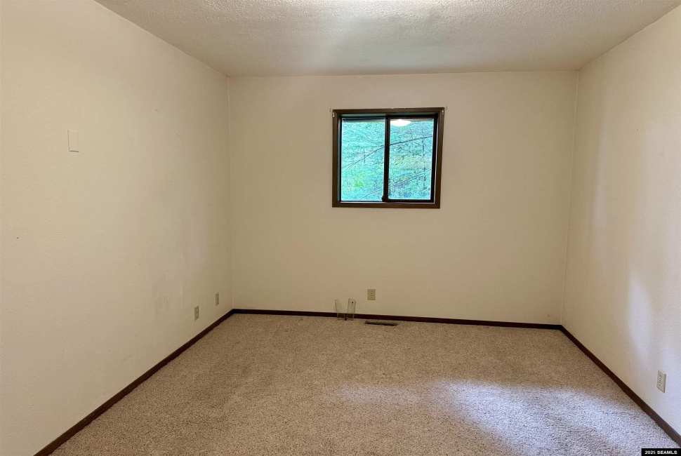 4943 Tongass Hwy., Ketchikan, 99901, 3 Bedrooms Bedrooms, 0 ,2 BathroomsBathrooms,Single Family,Residential,Tongass Hwy.,0,25581