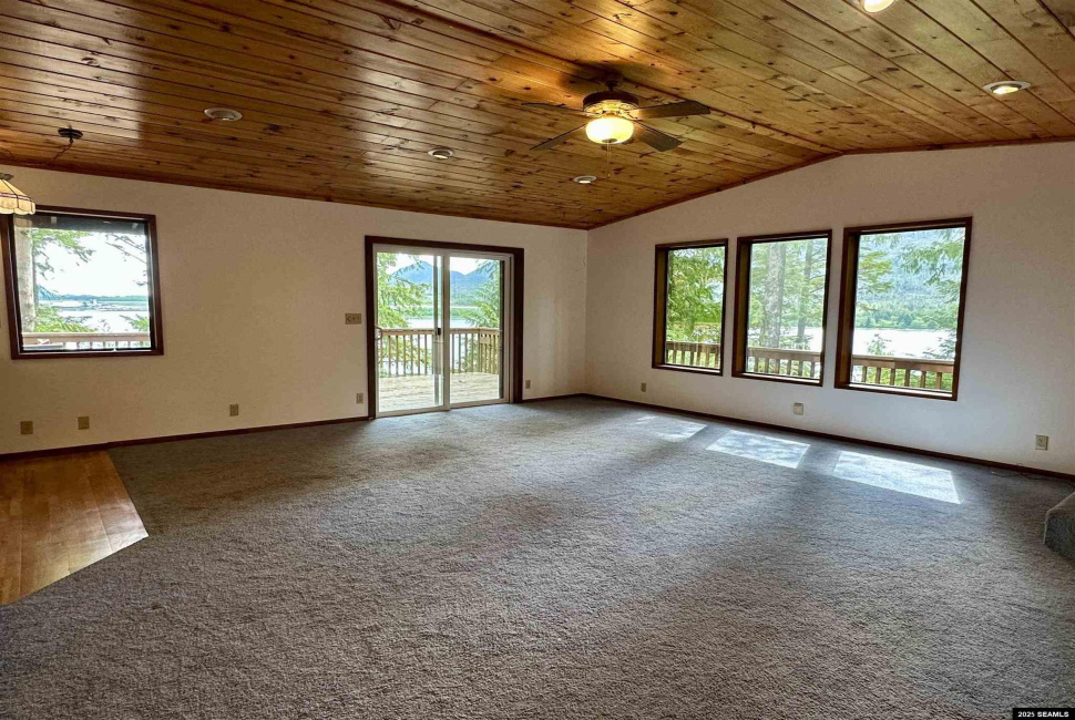 4943 Tongass Hwy., Ketchikan, 99901, 3 Bedrooms Bedrooms, 0 ,2 BathroomsBathrooms,Single Family,Residential,Tongass Hwy.,0,25581