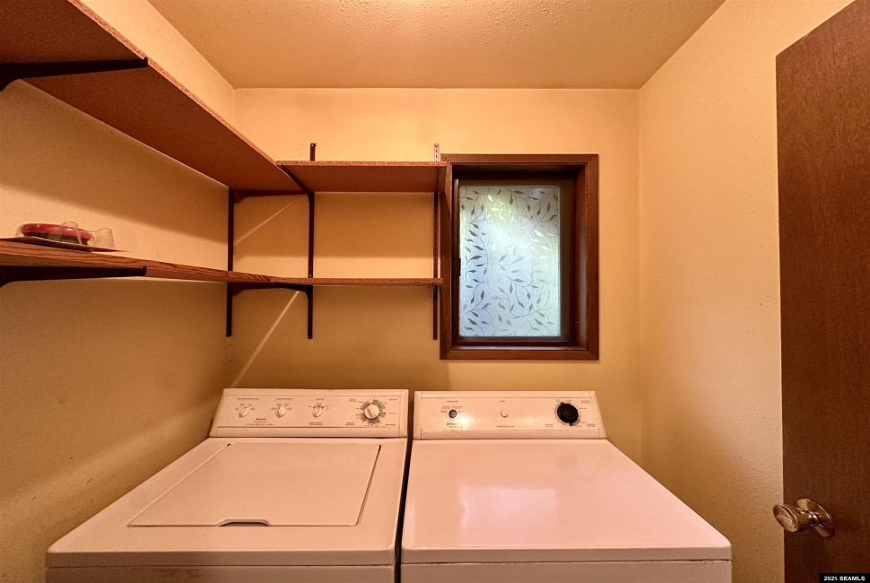 4943 Tongass Hwy., Ketchikan, 99901, 3 Bedrooms Bedrooms, 0 ,2 BathroomsBathrooms,Single Family,Residential,Tongass Hwy.,0,25581