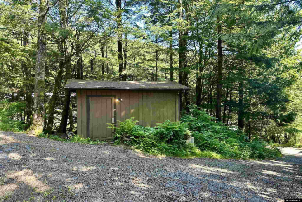 4943 Tongass Hwy., Ketchikan, 99901, 3 Bedrooms Bedrooms, 0 ,2 BathroomsBathrooms,Single Family,Residential,Tongass Hwy.,0,25581