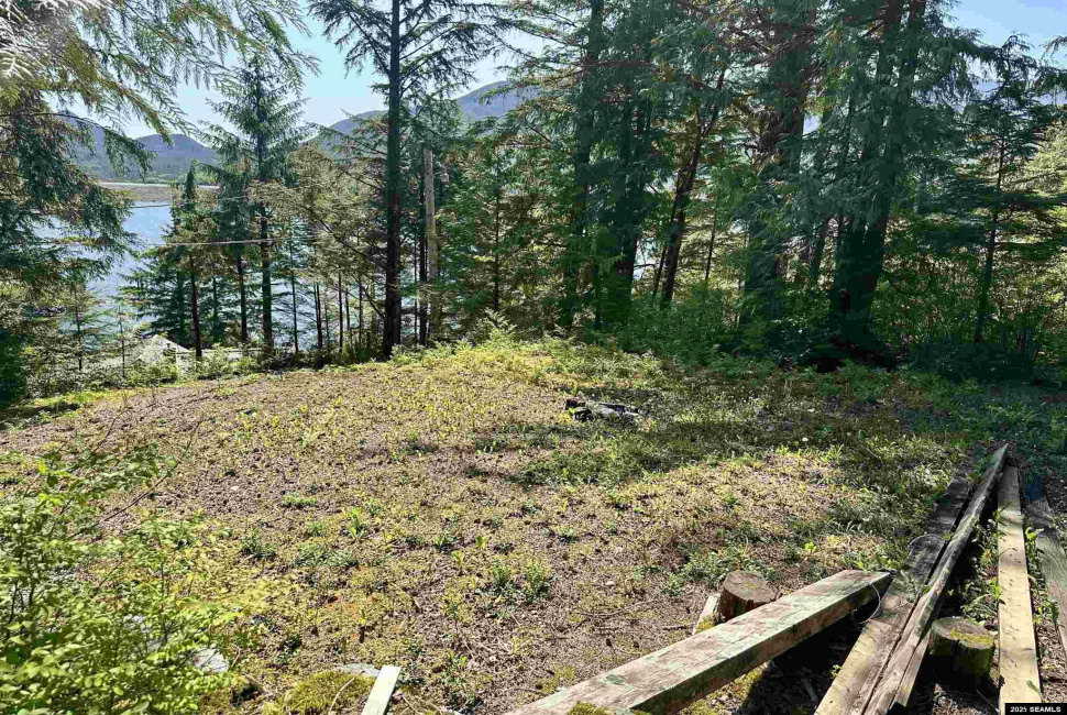 4943 Tongass Hwy., Ketchikan, 99901, 3 Bedrooms Bedrooms, 0 ,2 BathroomsBathrooms,Single Family,Residential,Tongass Hwy.,0,25581