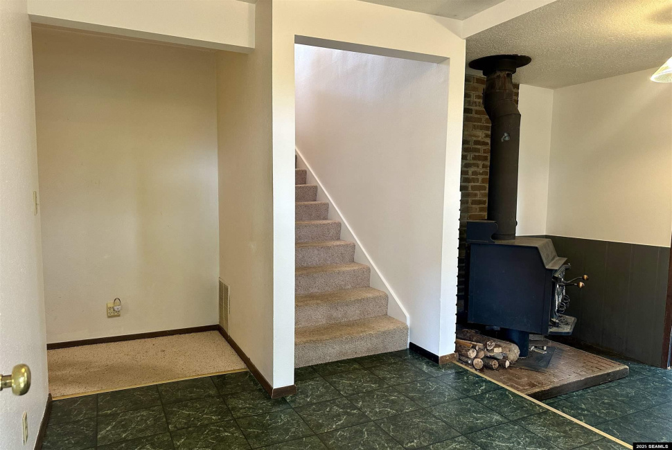 4943 Tongass Hwy., Ketchikan, 99901, 3 Bedrooms Bedrooms, 0 ,2 BathroomsBathrooms,Single Family,Residential,Tongass Hwy.,0,25581