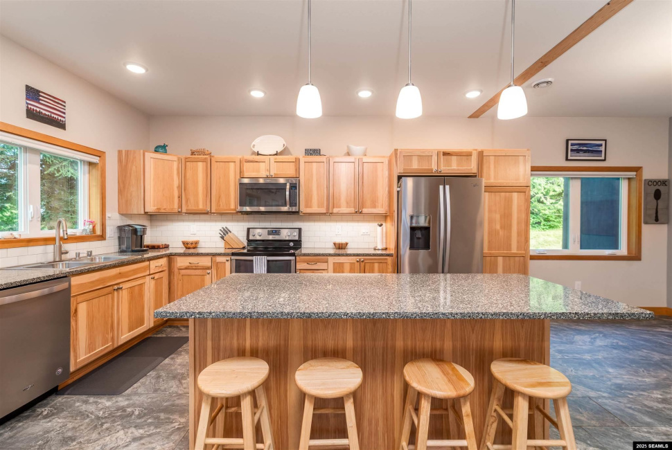 12101 Elderberry Lane, Ketchikan, 99901, 4 Bedrooms Bedrooms, 0 ,2 BathroomsBathrooms,Single Family,Residential,Elderberry Lane,0,25745