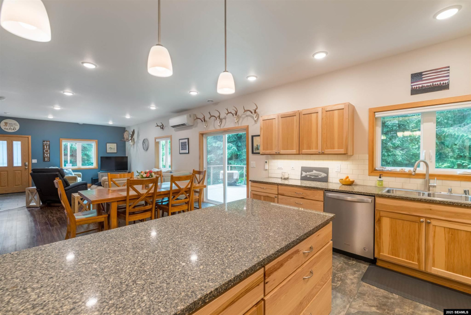 12101 Elderberry Lane, Ketchikan, 99901, 4 Bedrooms Bedrooms, 0 ,2 BathroomsBathrooms,Single Family,Residential,Elderberry Lane,0,25745