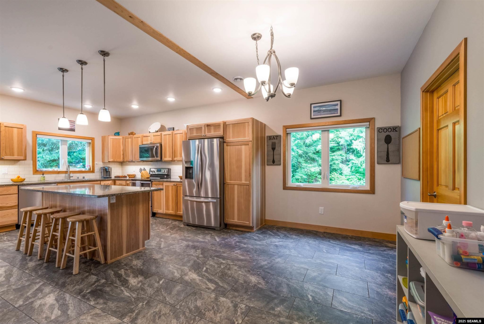 12101 Elderberry Lane, Ketchikan, 99901, 4 Bedrooms Bedrooms, 0 ,2 BathroomsBathrooms,Single Family,Residential,Elderberry Lane,0,25745