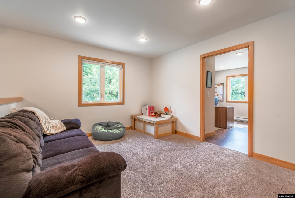 12101 Elderberry Lane, Ketchikan, 99901, 4 Bedrooms Bedrooms, 0 ,2 BathroomsBathrooms,Single Family,Residential,Elderberry Lane,0,25745