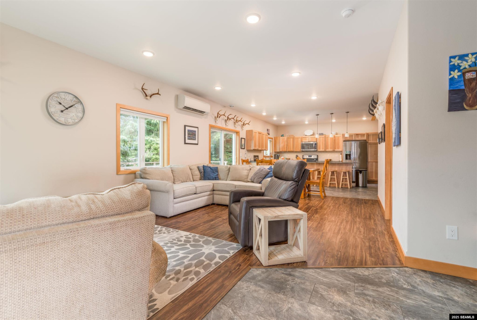 12101 Elderberry Lane, Ketchikan, 99901, 4 Bedrooms Bedrooms, 0 ,2 BathroomsBathrooms,Single Family,Residential,Elderberry Lane,0,25745