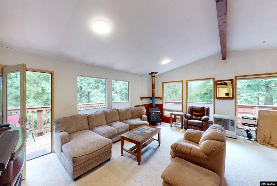 1350 Woodside Drive, Ketchikan, 99901, 2 Bedrooms Bedrooms, 0 ,1 BathroomBathrooms,Single Family,Residential,Woodside Drive,0,24531