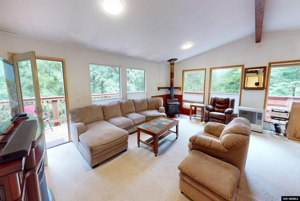 1350 Woodside Drive, Ketchikan, 99901, 2 Bedrooms Bedrooms, 0 ,1 BathroomBathrooms,Single Family,Residential,Woodside Drive,0,24531