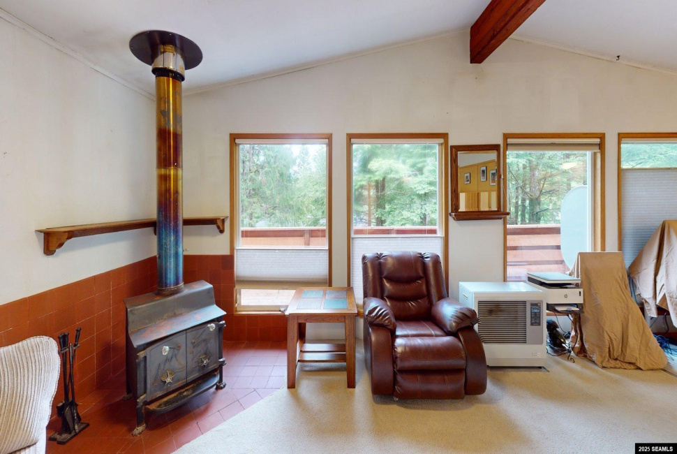 1350 Woodside Drive, Ketchikan, 99901, 2 Bedrooms Bedrooms, 0 ,1 BathroomBathrooms,Single Family,Residential,Woodside Drive,0,24531