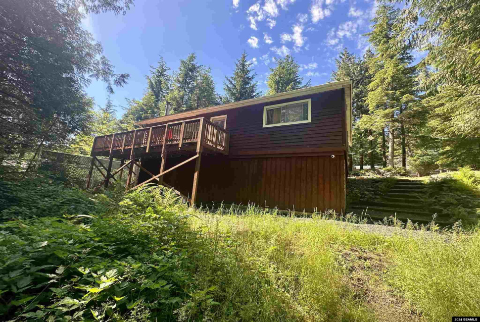 1350 Woodside Drive, Ketchikan, 99901, 2 Bedrooms Bedrooms, 0 ,1 BathroomBathrooms,Single Family,Residential,Woodside Drive,0,24531