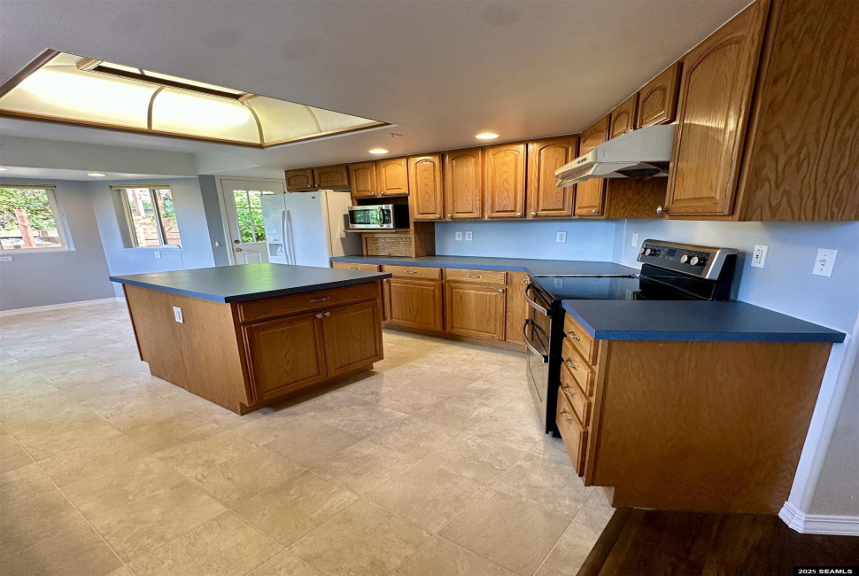 22 Clover View Road, Ketchikan, 99901, 3 Bedrooms Bedrooms, 0 ,3 BathroomsBathrooms,Single Family,Residential,Clover View Road,0,25781