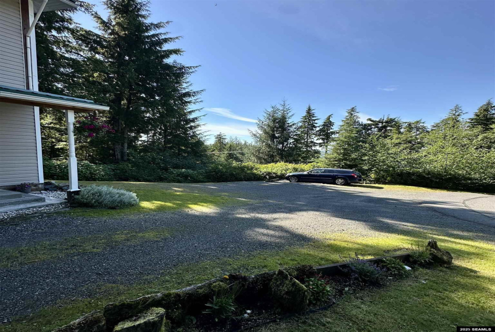 22 Clover View Road, Ketchikan, 99901, 3 Bedrooms Bedrooms, 0 ,3 BathroomsBathrooms,Single Family,Residential,Clover View Road,0,25781