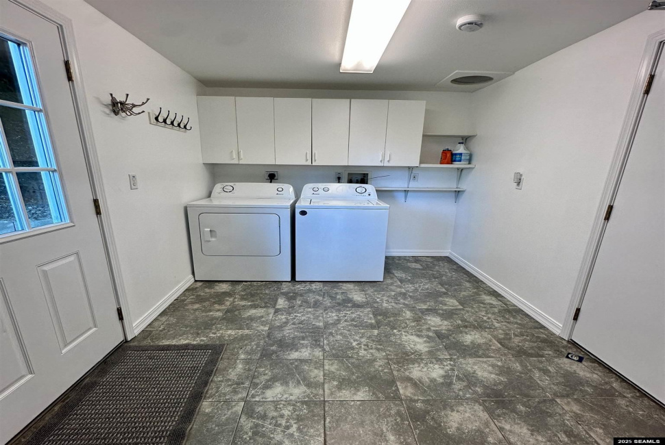 22 Clover View Road, Ketchikan, 99901, 3 Bedrooms Bedrooms, 0 ,3 BathroomsBathrooms,Single Family,Residential,Clover View Road,0,25781