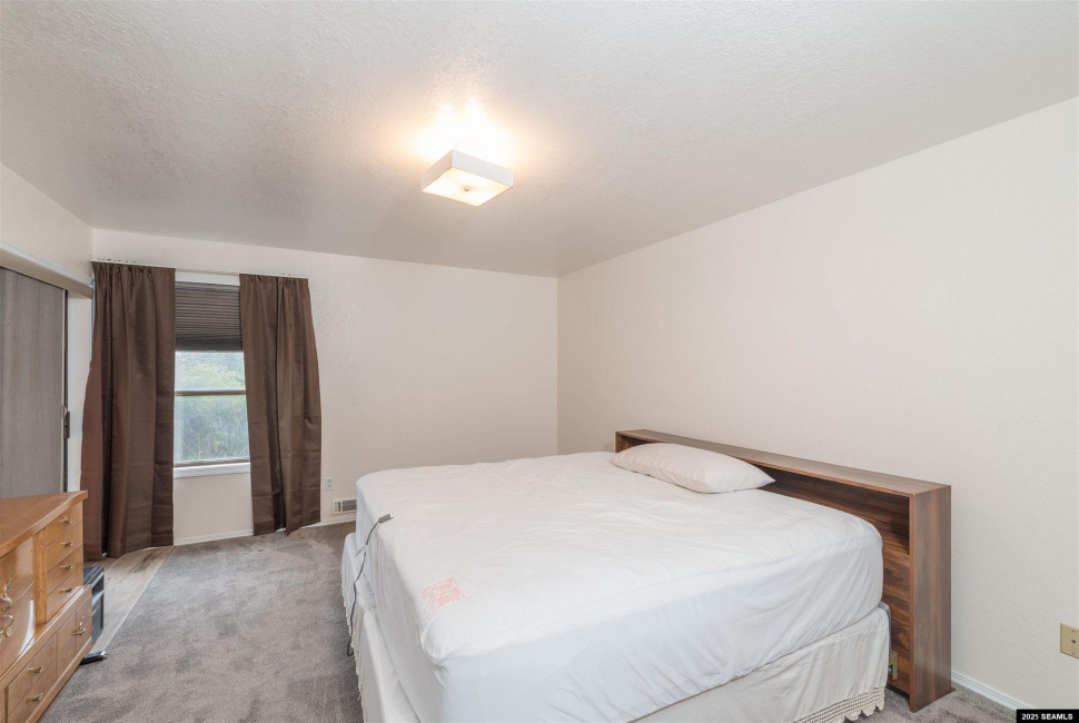 3560 Fairview Avenue, Ketchikan, 99901, 3 Bedrooms Bedrooms, 0 ,2 BathroomsBathrooms,Condominium,Residential,Fairview Avenue,0,25839