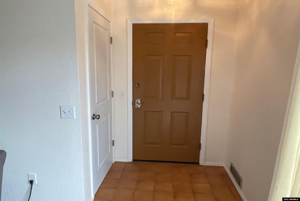 3560 Fairview Avenue, Ketchikan, 99901, 3 Bedrooms Bedrooms, 0 ,2 BathroomsBathrooms,Condominium,Residential,Fairview Avenue,0,25839