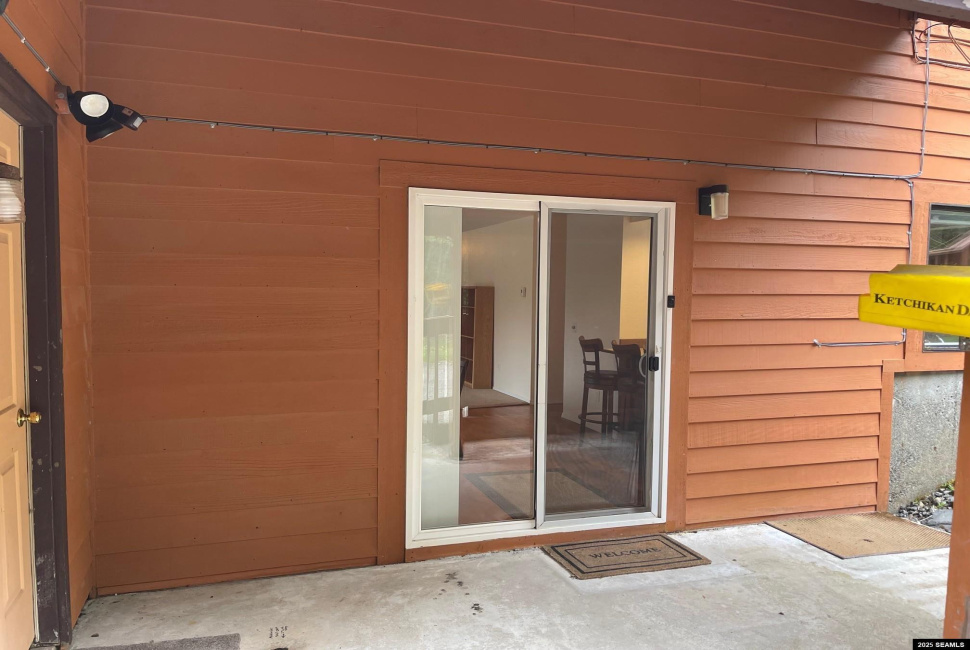 3560 Fairview Avenue, Ketchikan, 99901, 3 Bedrooms Bedrooms, 0 ,2 BathroomsBathrooms,Condominium,Residential,Fairview Avenue,0,25839