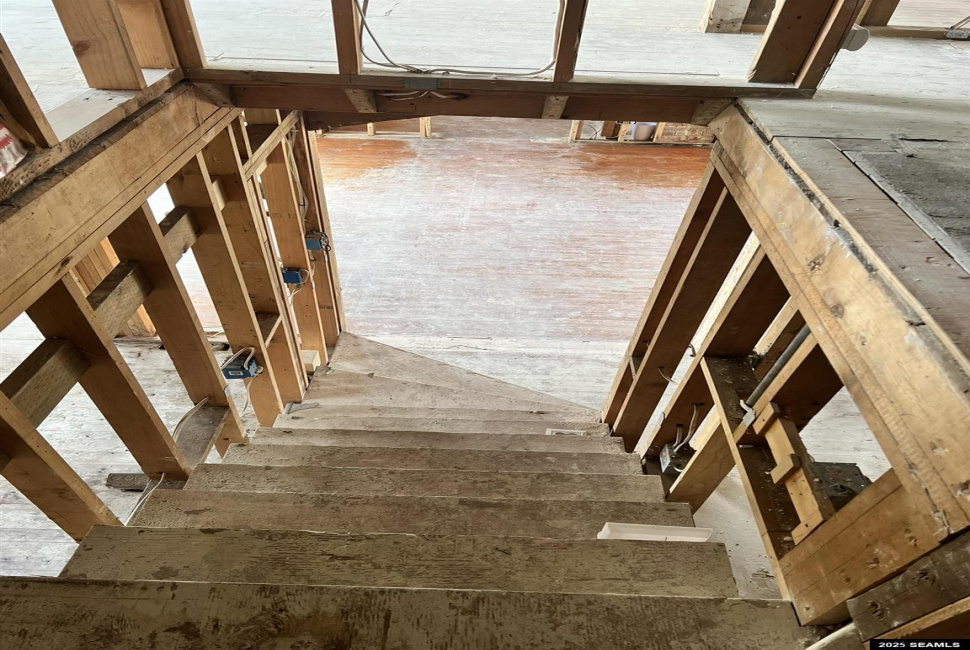 2030 2nd Avenue, Ketchikan, 99901-0000, 4 Bedrooms Bedrooms, 0 ,4 BathroomsBathrooms,Single Family,Residential,2nd Avenue,0,25495