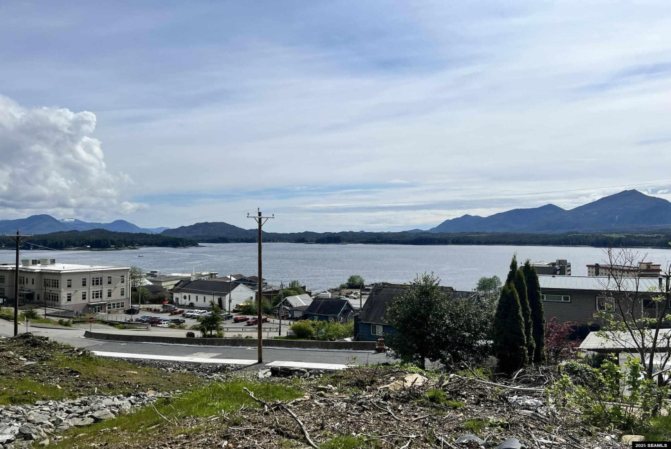 2030 2nd Avenue, Ketchikan, 99901-0000, 4 Bedrooms Bedrooms, 0 ,4 BathroomsBathrooms,Single Family,Residential,2nd Avenue,0,25495