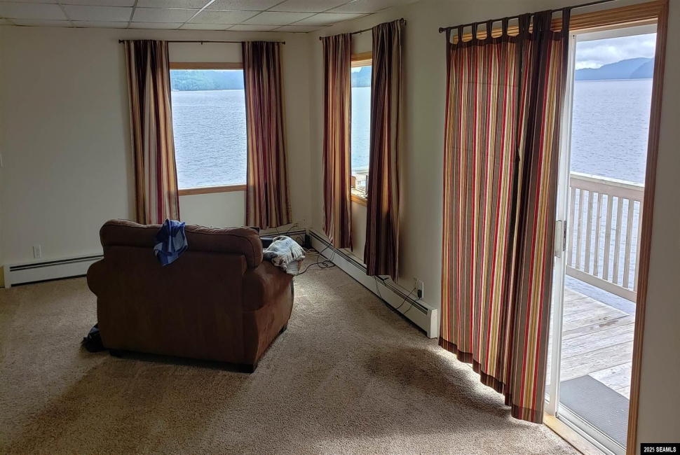 6414 South Tongass Highway, Ketchikan, Alaska 99901, 0 , 0 ,0,Four Plex,Multifamily,South Tongass Highway,0,25884