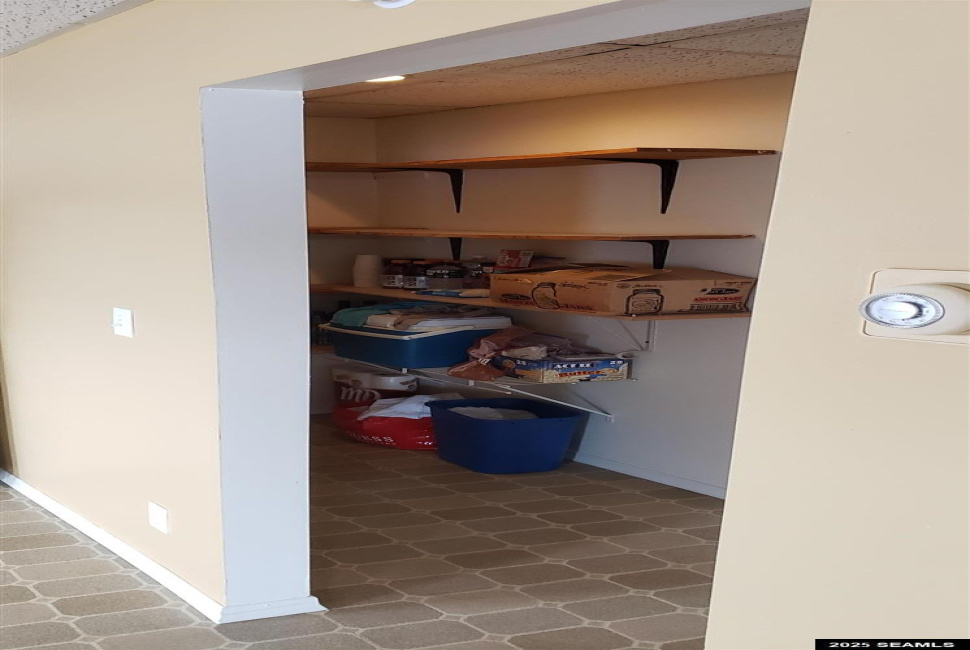 6414 South Tongass Highway, Ketchikan, Alaska 99901, 0 , 0 ,0,Four Plex,Multifamily,South Tongass Highway,0,25884